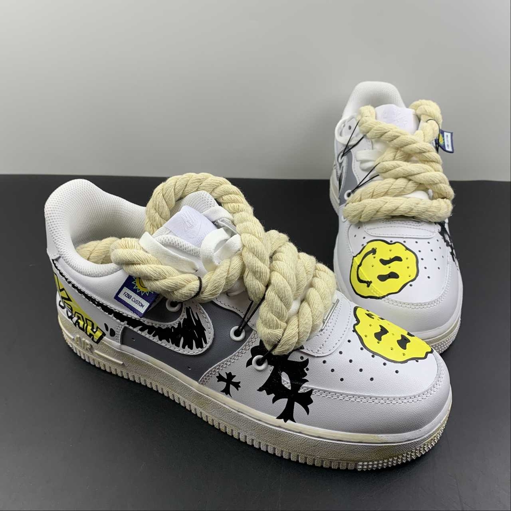 Smile nike best sale air force 1