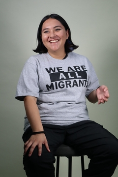 Playera "We are All Migrants" - tienda en línea