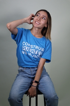 Playera "Construir Puentes No Muros" - tienda en línea