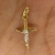 Pingente Cruz com Jesus Cristo em Ouro Branco 18K na internet