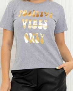 T-SHIRT POSITIVE VIBES | CINZA - comprar online