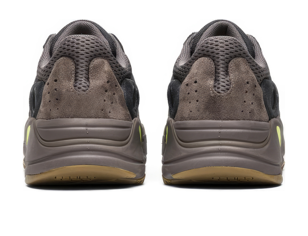 Adidas Yeezy Boost 700 Mauve Comprar en Beast Store