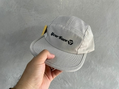 Boné Five Panel Yourface - Areia logo preta