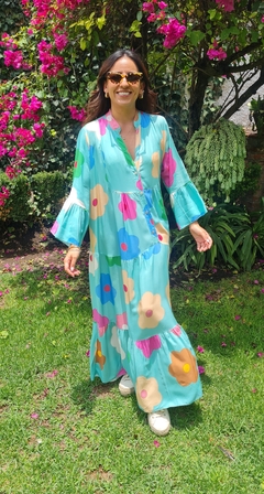 Maxi vestido estampado azul turquesa con estampado flores maxi