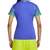 Camisa feminina torcedora Brasil II 22/23 da Nike, na cor azul, com detalhes em verde e estampa de onça nas mangas.