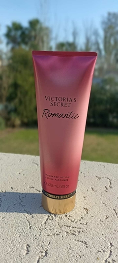 Crema Corporal "Victoria´s Secret" - Romantic en internet