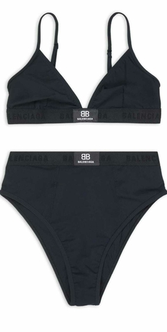 Bikini Balenciaga en internet