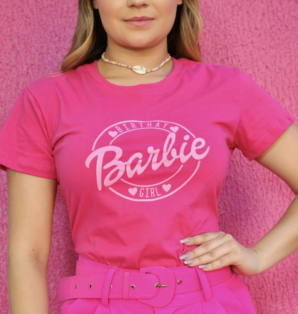 T-shirt Feminina Over Barbie Pink Doll Petit Rosè Caramelo