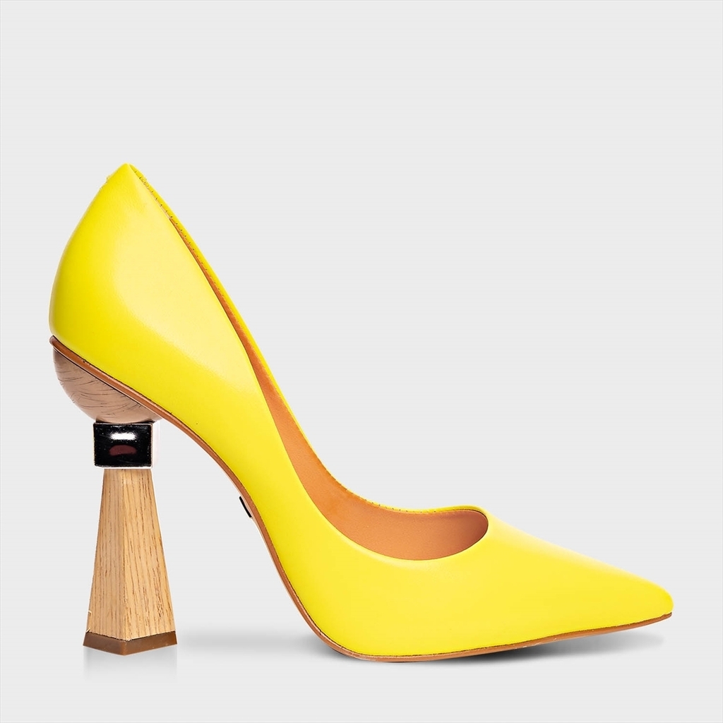 Scarpin carrano hot sale amarelo