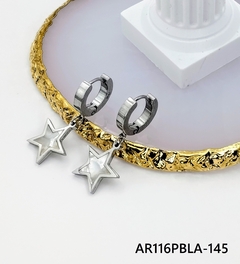 Aretes Huggies Plateada Estrella Grande