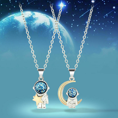 Duo de Collares Estilo De Dibujos Animados Astronauta Estrella Luna Acero Titanio