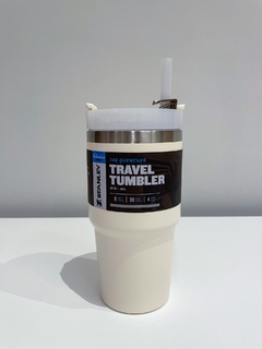 Vaso Stanley Travel Tumbler - 590 ml