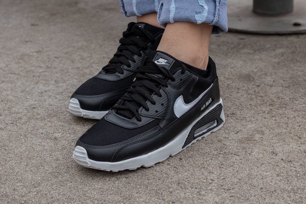 Air Max Negra Pipa Blanca Comprar en cheska