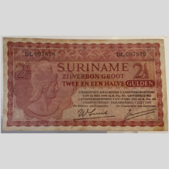 Surinam -2 1/2 Gulden - P110 - 1955