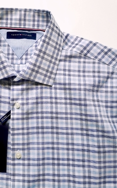 Camisa Tommy Hilfiger para traje - comprar en línea