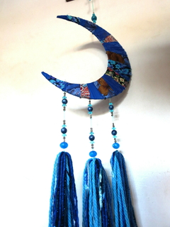 Luna azul colgante con borlas de lana - comprar online