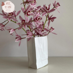 FLORERO PAPERBAG DE CEMENTO - comprar online