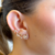 BRINCO EAR CUFF FLORES CRAVEJADAS BANHO NO OURO ROSE 18K