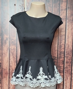 Blusa Peplum P/M