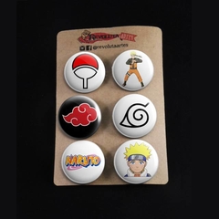 Kit com seis bottons ou imãs estampas de Anime.