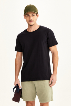 Camiseta preta lisa - comprar online