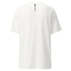 Camiseta branca logo pequeno - Six Moove