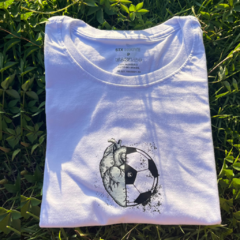 Camiseta branca futlove - comprar online