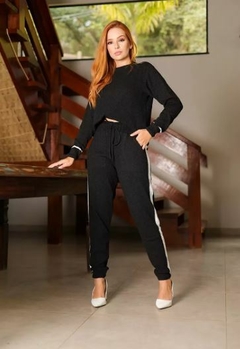 Conjunto em Tricô, Com Calça - Preto