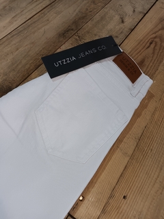 Jeans Roto Moon Blanco UTZZIA 3956 - comprar online