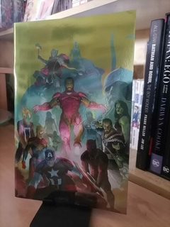 Avengers (2023) #1 Variante Metalizada