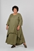 Vestido em viscolinho verde musgo meia estação plus size