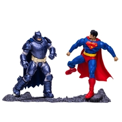 SUPERMAN VS ARMORED BATMAN MCFARLANE en internet