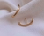 Brinco Ear Hook Liso Banho Ouro 18k - comprar online