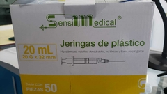 Jeringa de plástico 20ml aguja 20G x 32mm, caja con 50 pzas