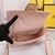 Bolsa Fendi Baguette em Canvas FℲ Rosa: Uma encantadora bolsa Baguette da Fendi em canvas com o icônico monograma FF em rosa, perfeita para adicionar um toque de elegância ao seu visual.