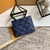 Cartera Louis Vuitton Multiple Damier Canvas Azul/Negro: Una sofisticada cartera Louis Vuitton con el icónico patrón Damier en azul y negro, perfecta para quienes buscan elegancia y practicidad.