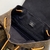 Mochila Louis Vuitton Christopher PM Zoom With Friends MM marrom: Esta mochila da Louis Vuitton, modelo Christopher PM Zoom With Friends MM, em tom marrom, possui design exclusivo e funcionalidade para o dia a dia.