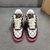 Zapatillas Louis Vuitton x Nike Air Force 1 Low By Virgil Abloh Damier Canvas Brown/White/Pink: Un zapato con un patrón de lona a cuadros, en marrón, blanco y rosa, parte de la colaboración entre Louis Vuitton y Nike, diseñado por Virgil Abloh.