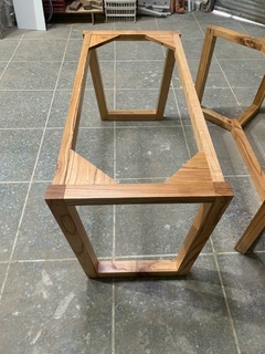 Imagen de Bases de madera maciza para Mesas.