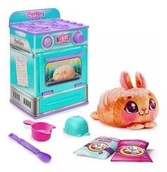 PELUCHE Y COCINA COOKEEZ MAKERY CON AROMA SONIDO Y REACCIONES - comprar online