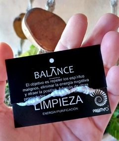 PULSERA 7 NUDOS CON TARJETA