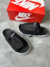 Chinelo Nike Asuna Preto e branco - comprar online