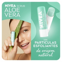 Bastão Esfoliante Labial Nivea Scrub - Aloe Vera 4,8g - LOISTORE • Beleza, Saúde e Bem-Estar em Harmonia