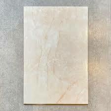 CERAMICA PRAGA BEIGE 1RA 34X51 - comprar online