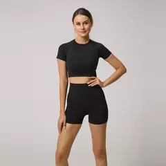 Conjunto de Yoga sem Costura: Top e Short