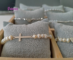 Pulsera Olivia. Hecha con perla de río natural