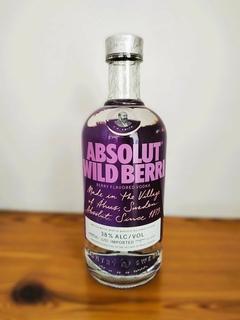 VODKA ABSOLUT SABORIZADO WILDBERRI (MORA, ARANDANOS Y FRUTILLAS) X 700 ML - comprar online