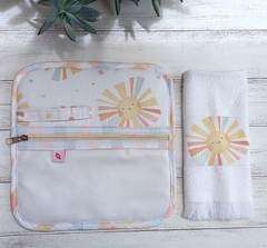 Kit Higiene Necessaire Toalha de Mão Raio de Sol - Imagine Art Presentes