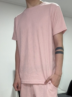 Remera Rosa Modern