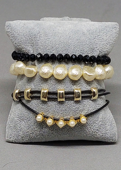 CONJUNTO TRÊS PULSEIRAS